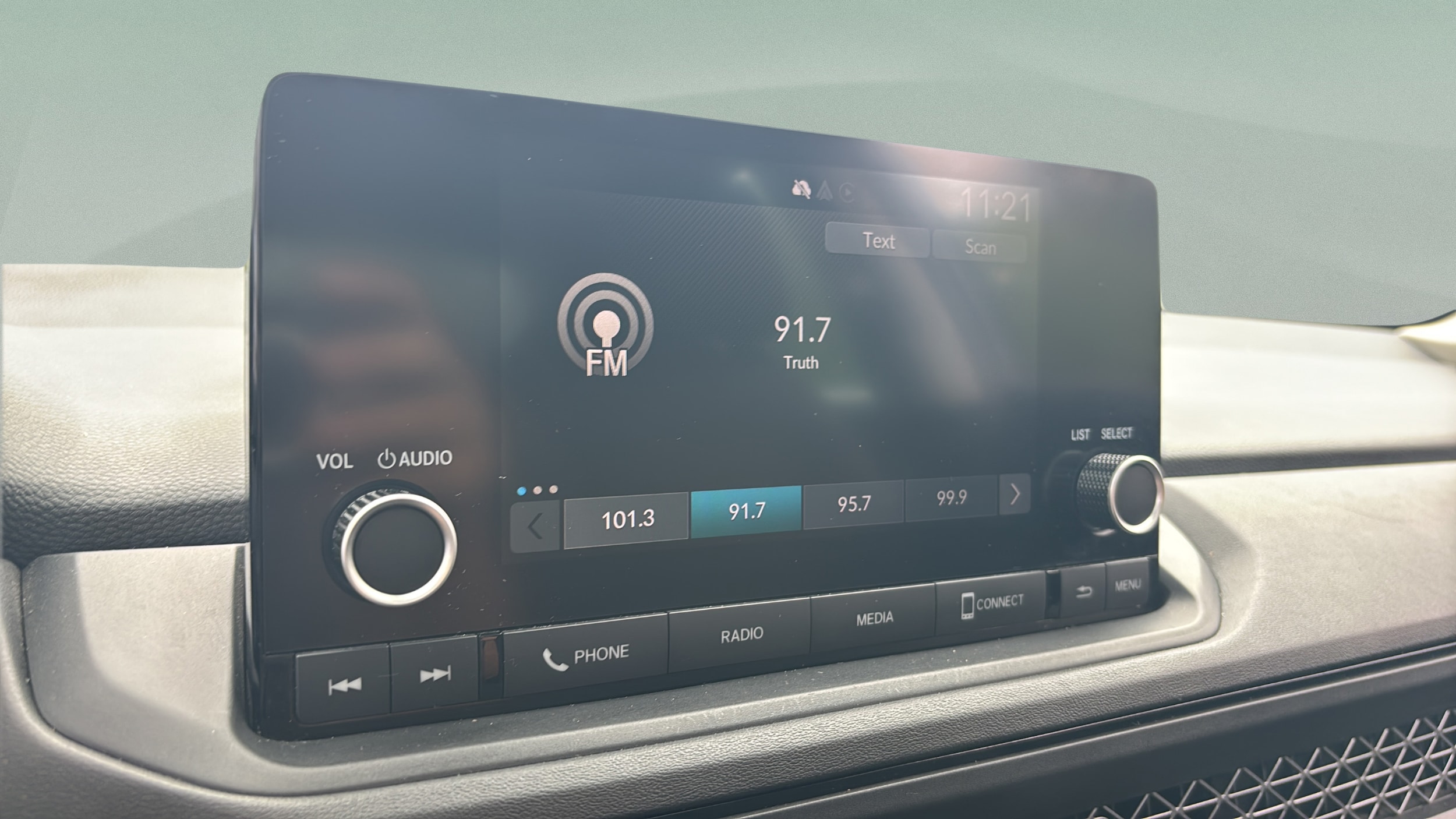 2023 Honda Accord EX - Photo 25