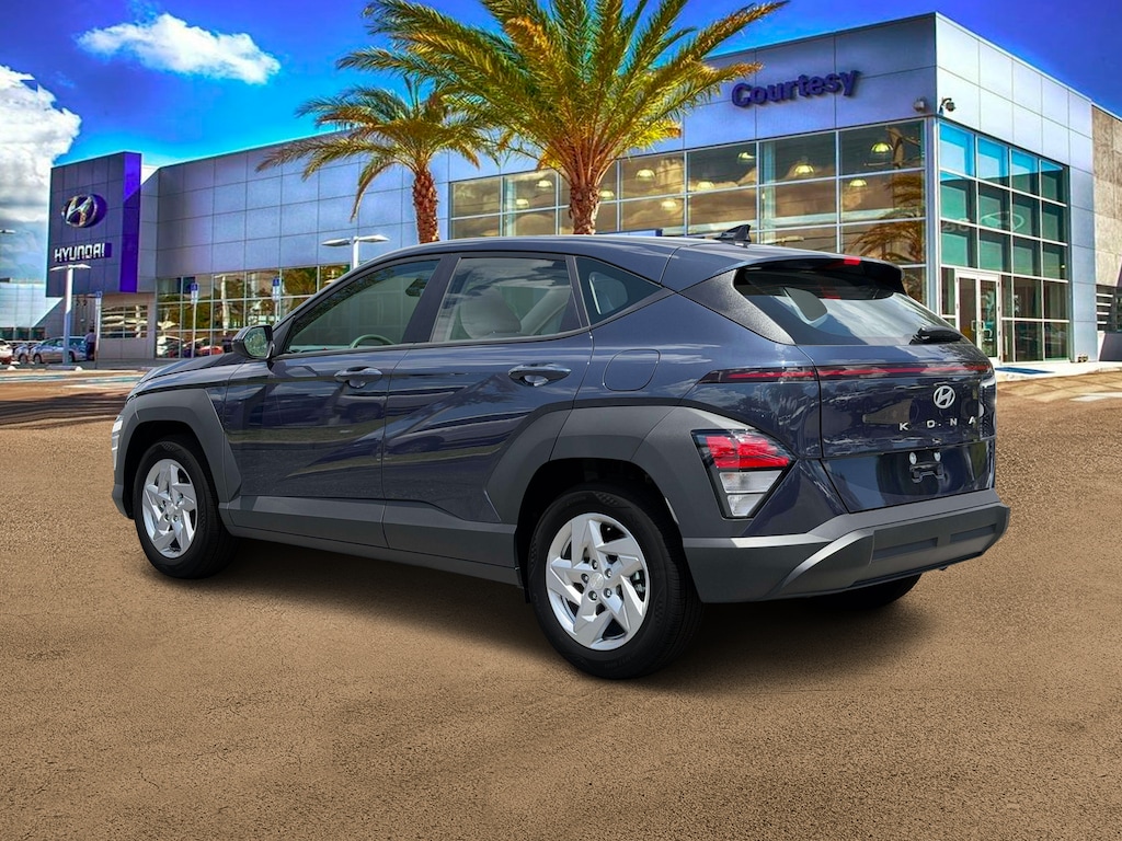 New 2027 Hyundai Kona SE FWD SUV