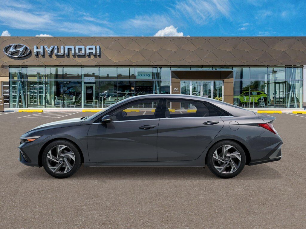 New 2026 Hyundai Elantra Hybrid Limited Sedan