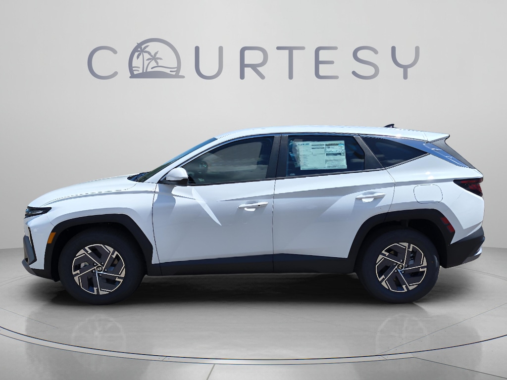 New 2026 Hyundai Tucson Hybrid SE SUV