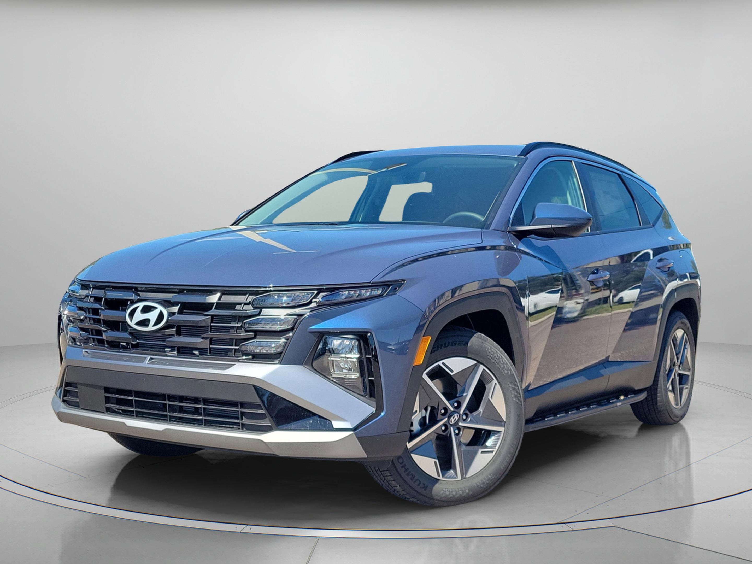 New 2026 Hyundai Tucson SEL FWD SUV