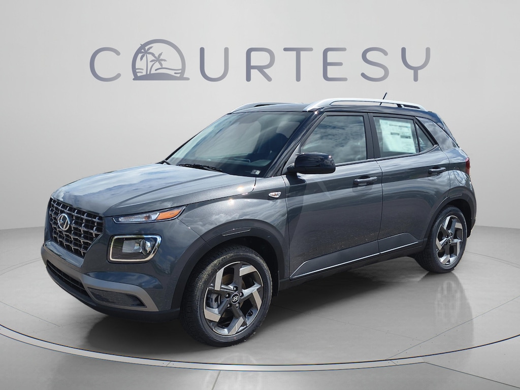 New 2026 Hyundai Venue SEL w/Two-Tone Roof SUV