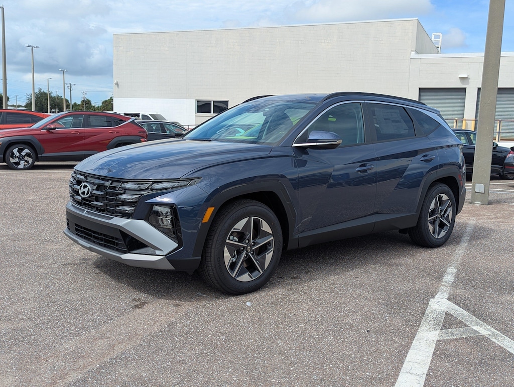 New 2026 Hyundai Tucson SEL Premium FWD SUV
