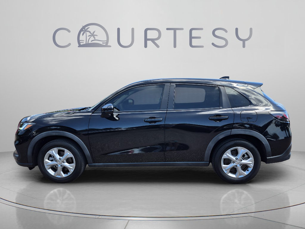 Used 2023 Honda HR-V LX 2WD SUV