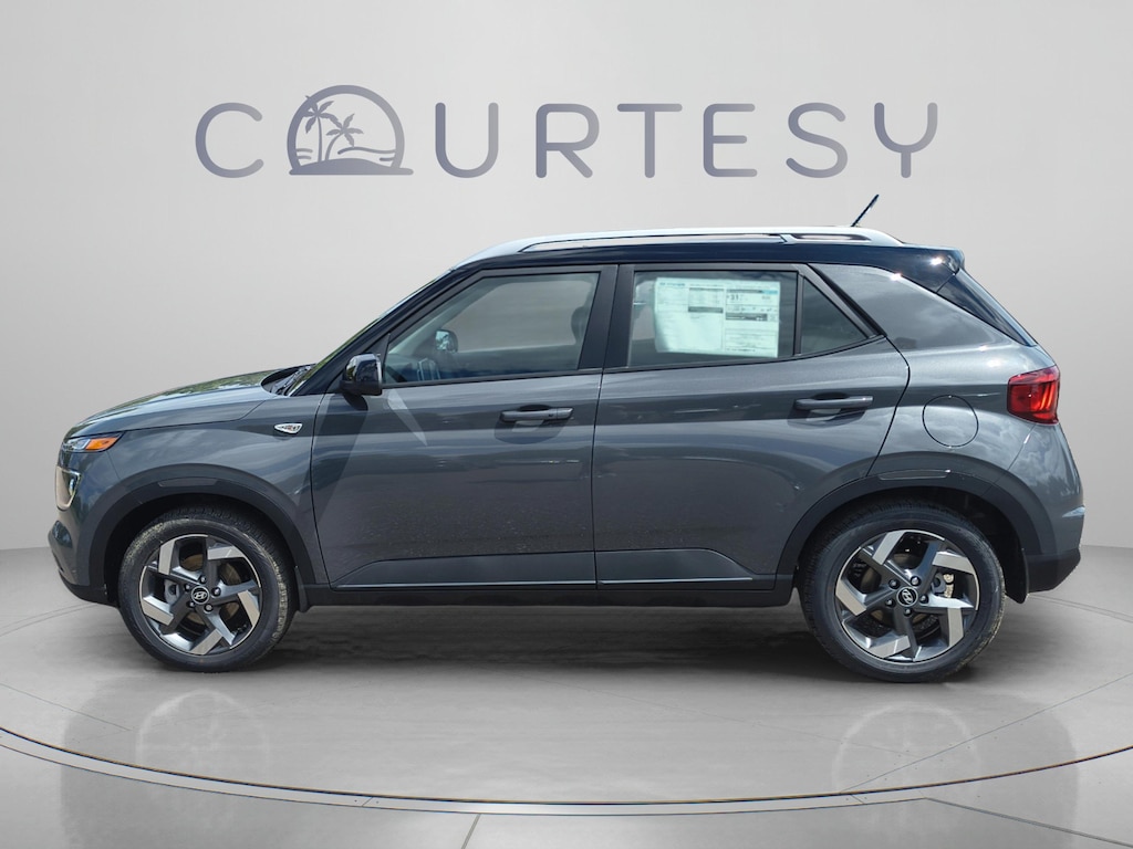 New 2026 Hyundai Venue SEL w/Two-Tone Roof SUV