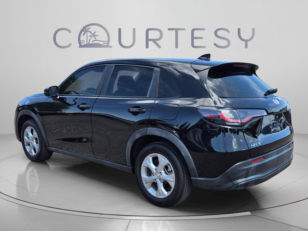 Used 2023 Honda HR-V LX 2WD SUV