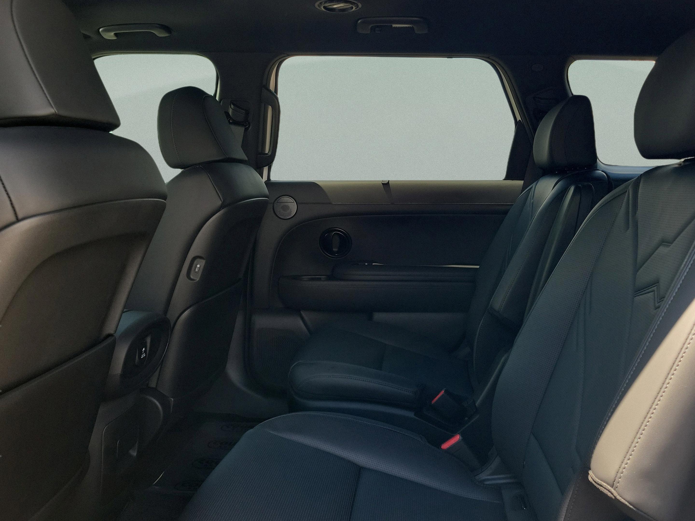 2026 Hyundai Palisade XRT Pro - Photo 9