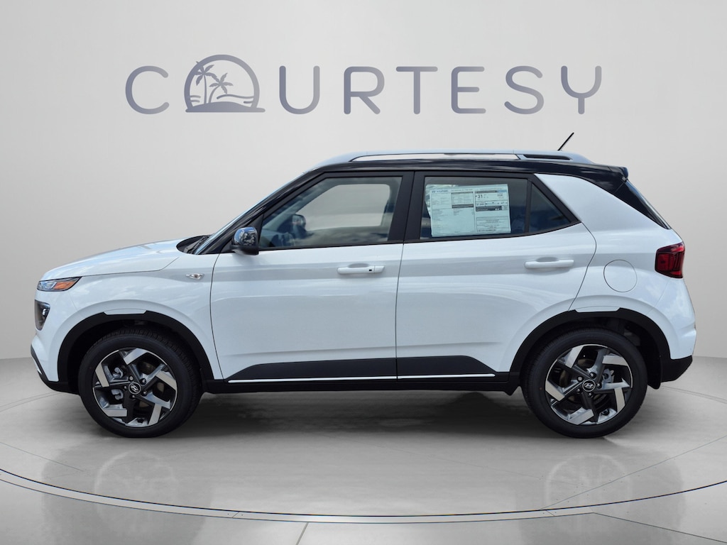 New 2026 Hyundai Venue SEL w/Two-Tone Roof SUV