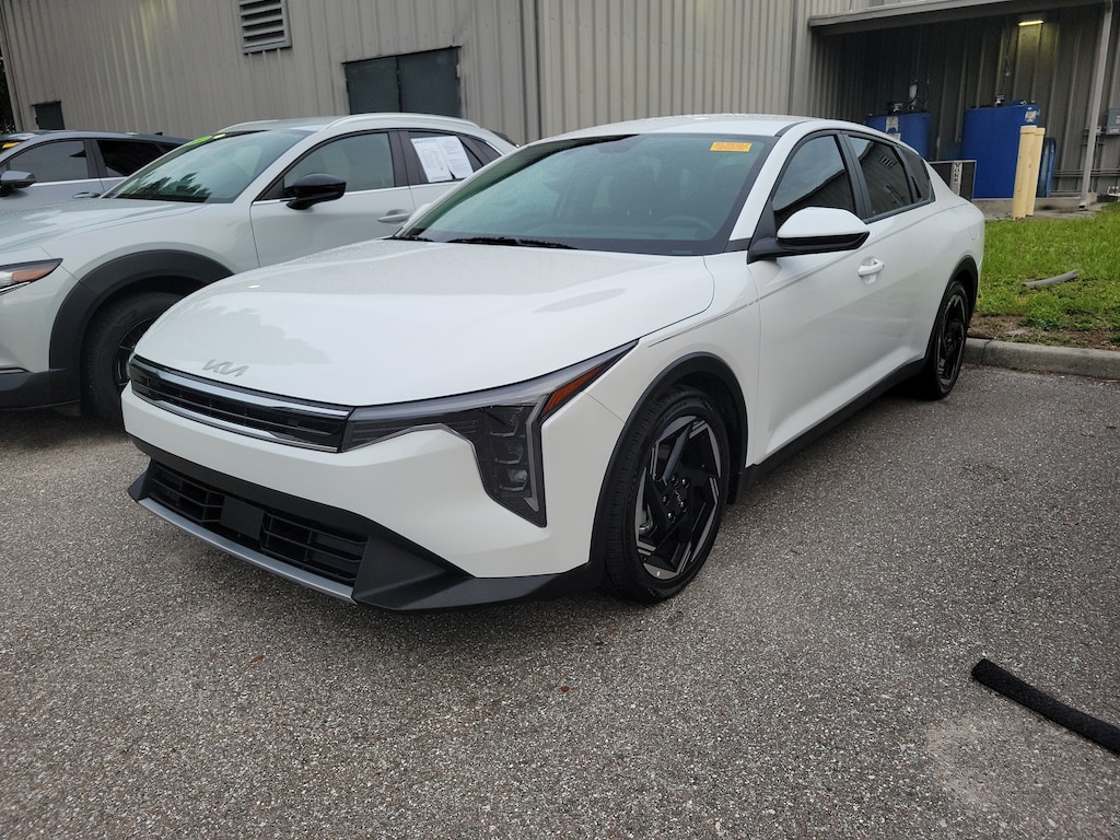 Certified 2025 Kia K4 EX Sedan