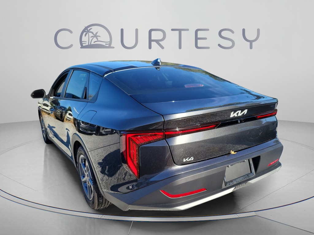 New 2026 Kia K4 LXS Sedan