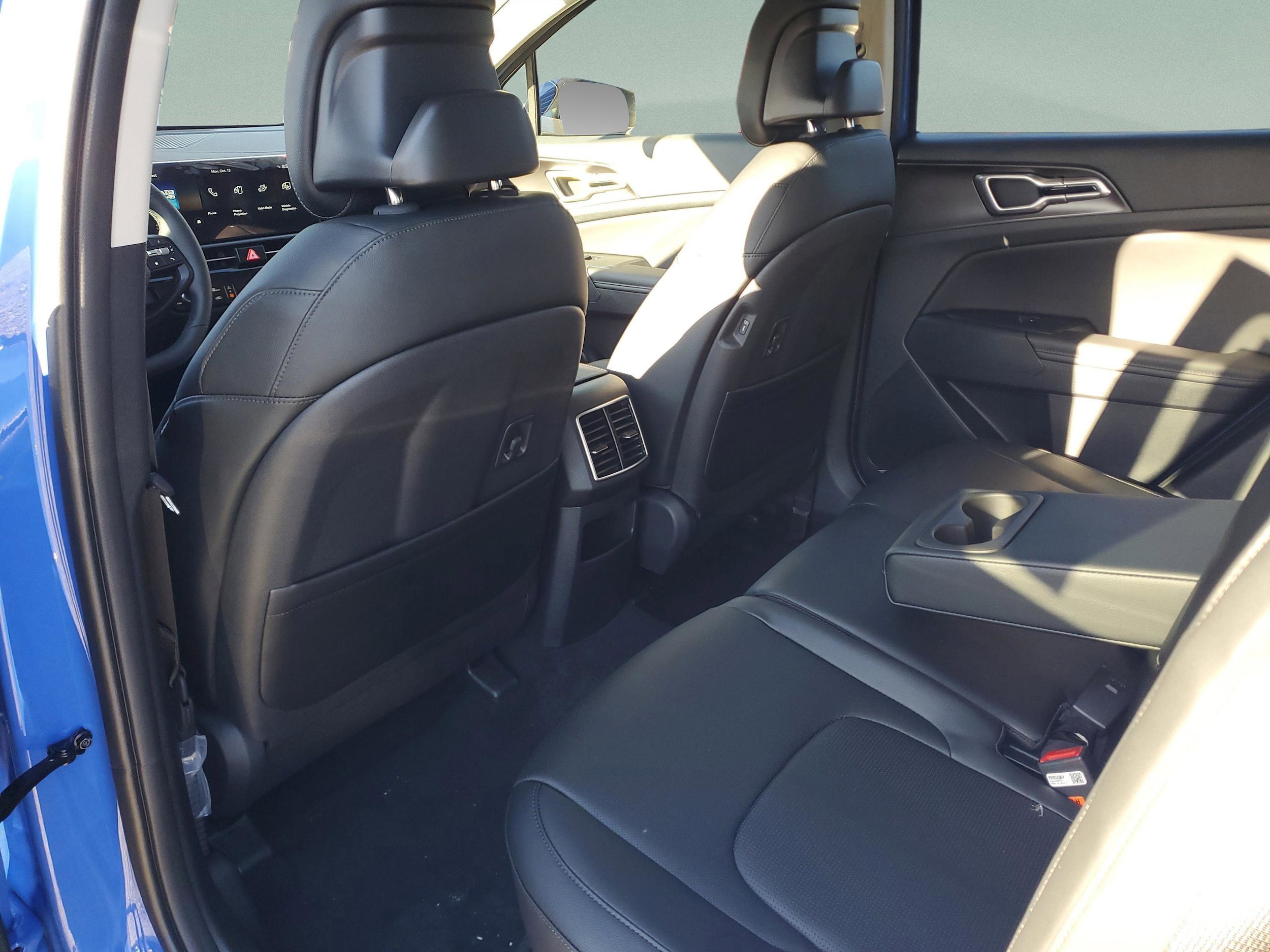 2026 Kia Sportage EX - Photo 28