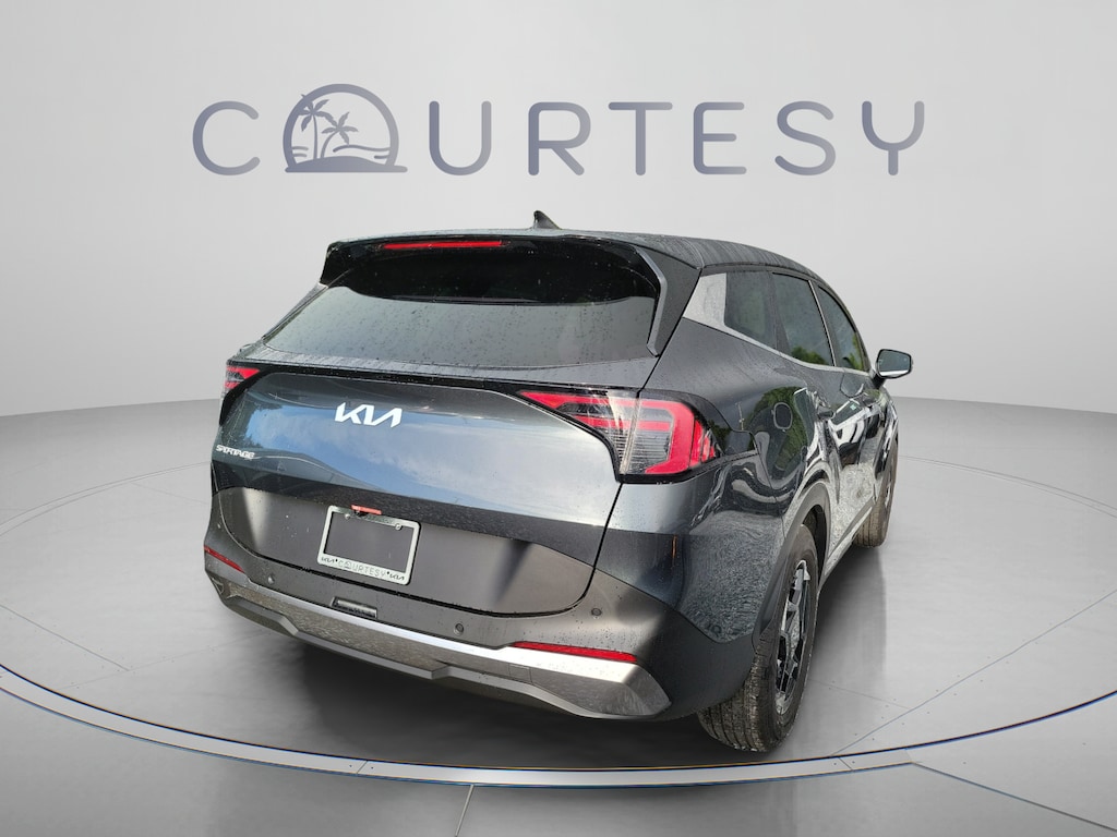 New 2026 Kia Sportage EX SUV