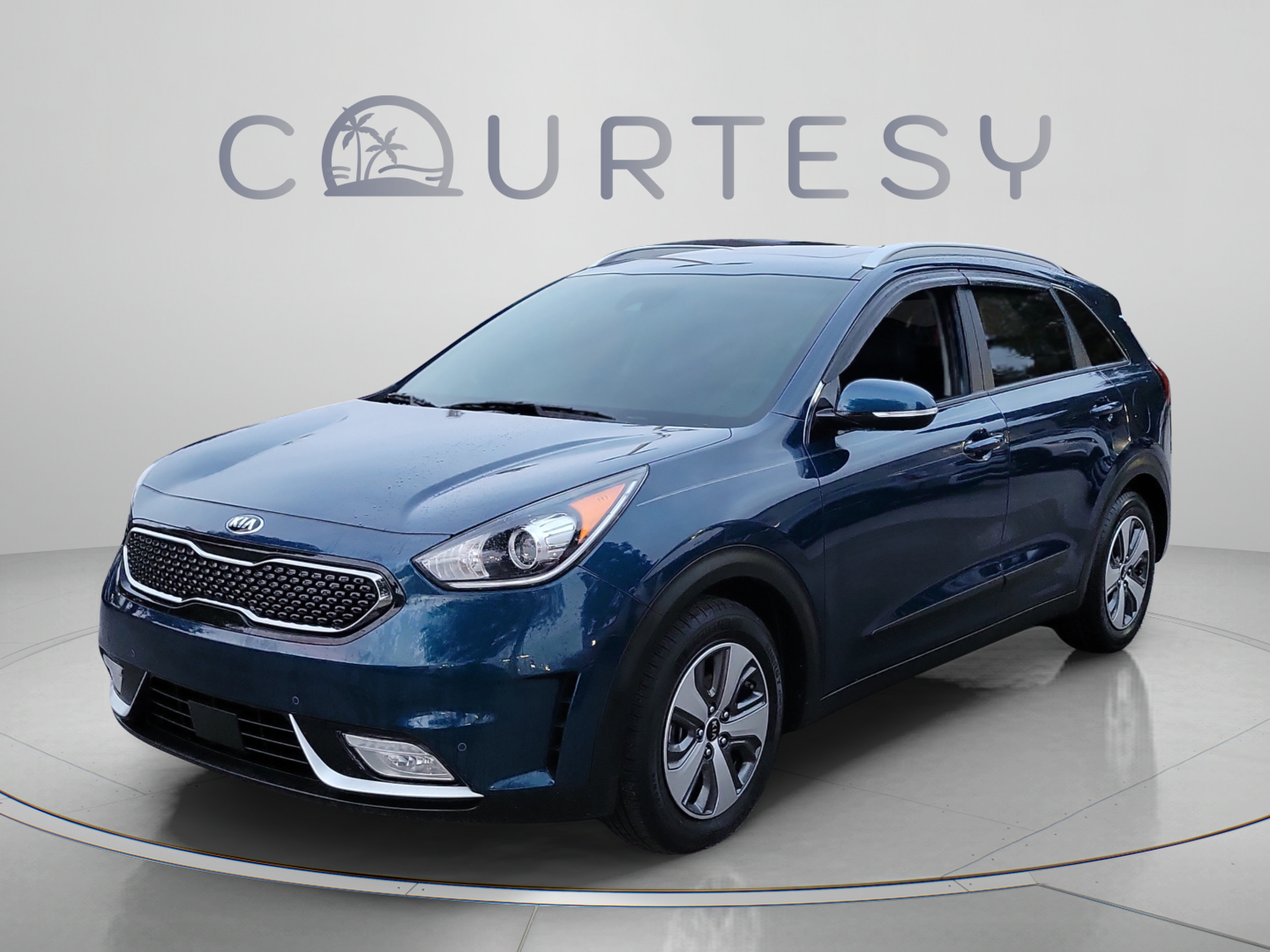 Used 2019 Kia Niro EX SUV