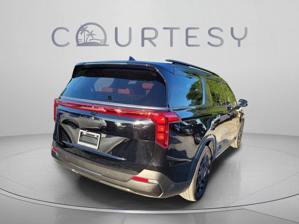 New 2027 Kia Carnival SX Van Passenger Van