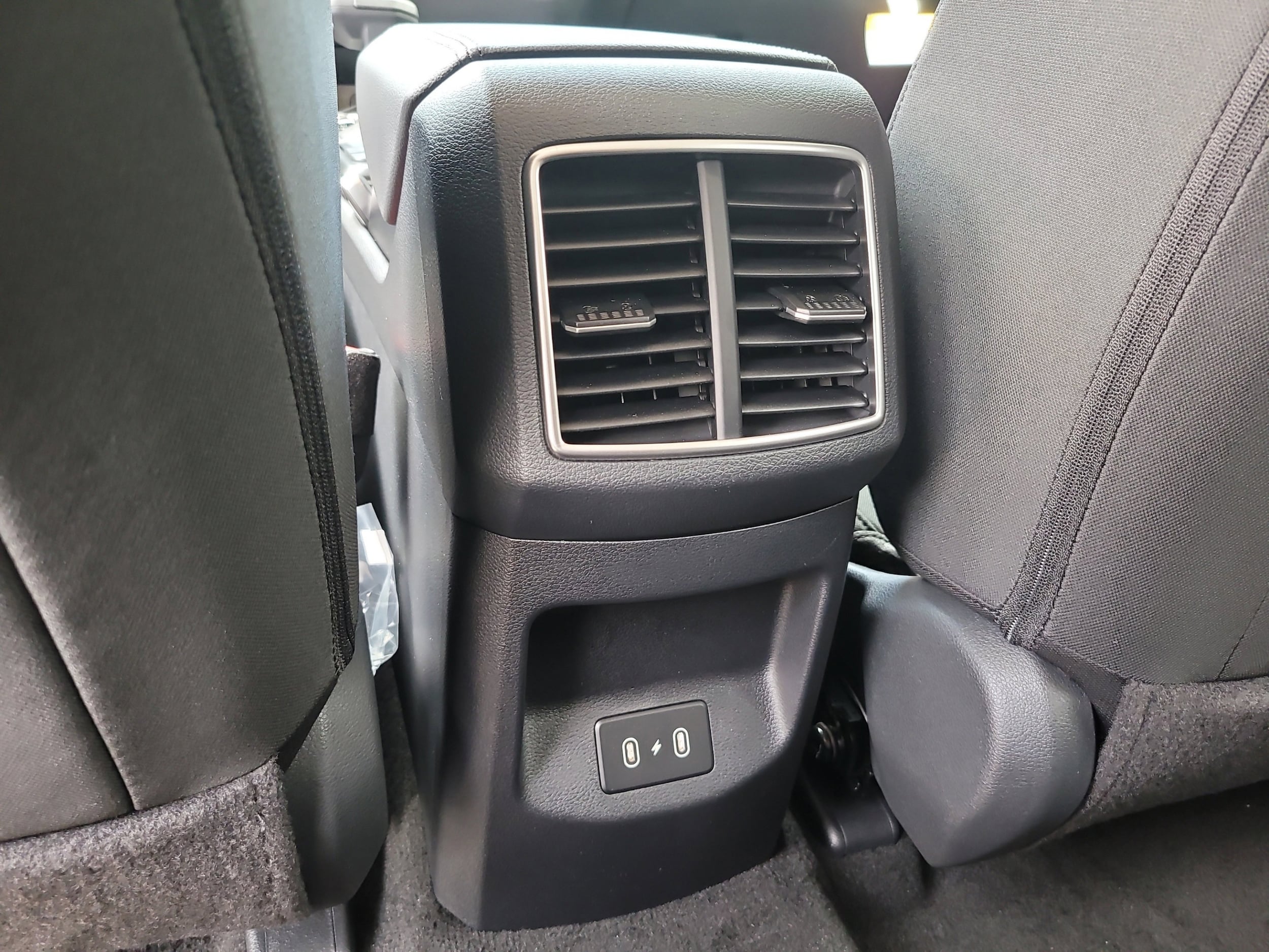2026 Kia Sportage LX - Photo 23
