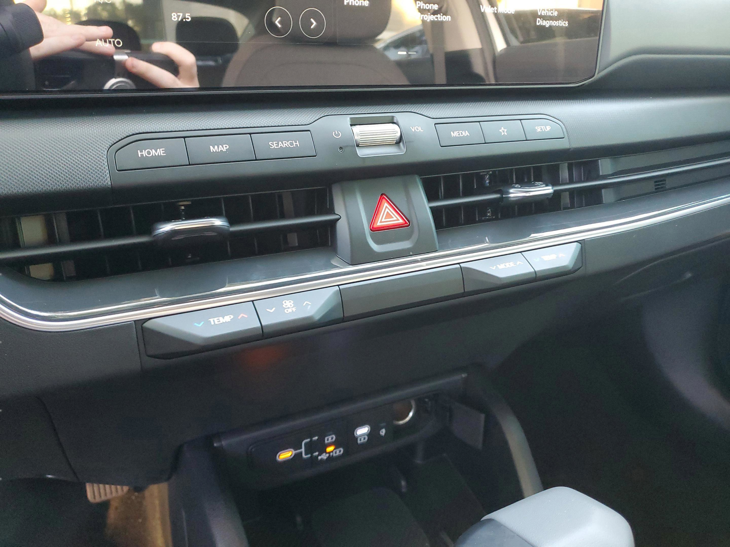 2025 Kia K4 EX - Photo 20