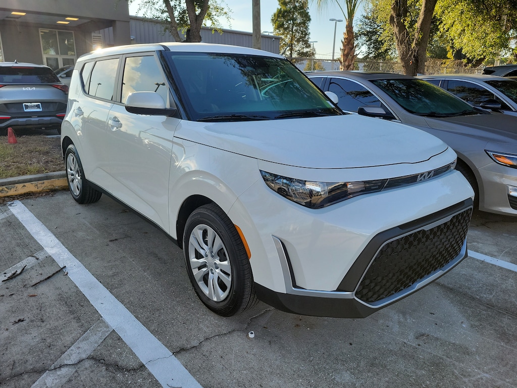 Certified 2025 Kia Soul LX Hatchback