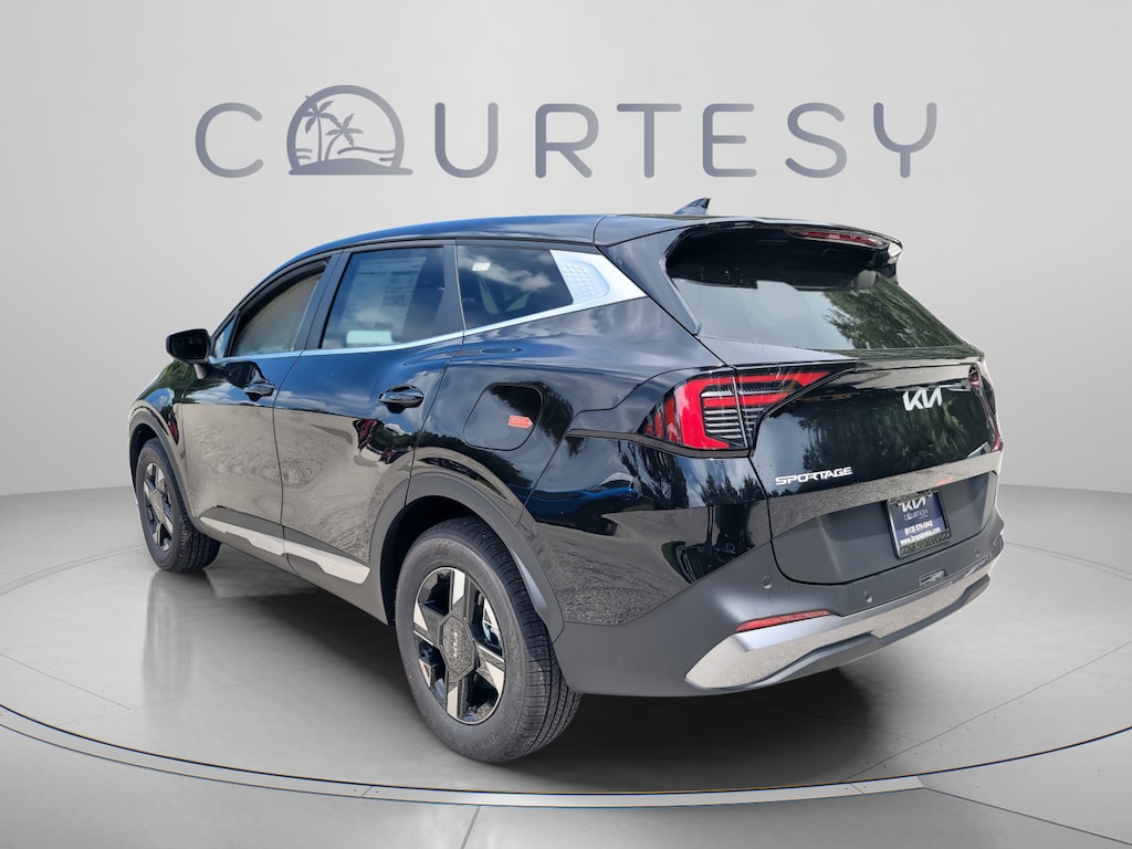 New 2026 Kia Sportage LX SUV