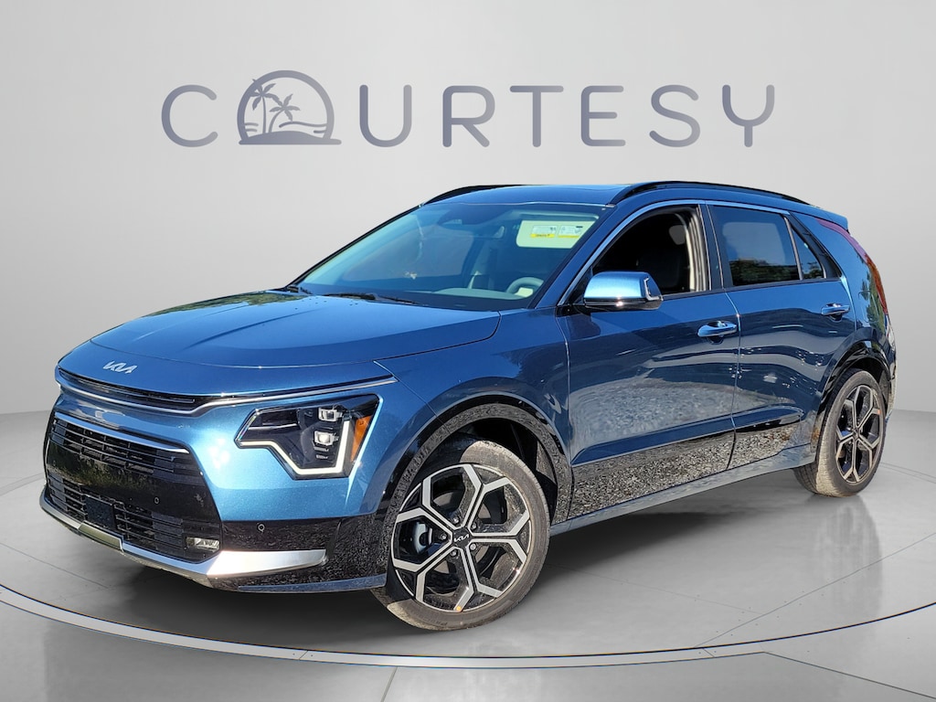 New 2026 Kia Niro SX Touring SUV