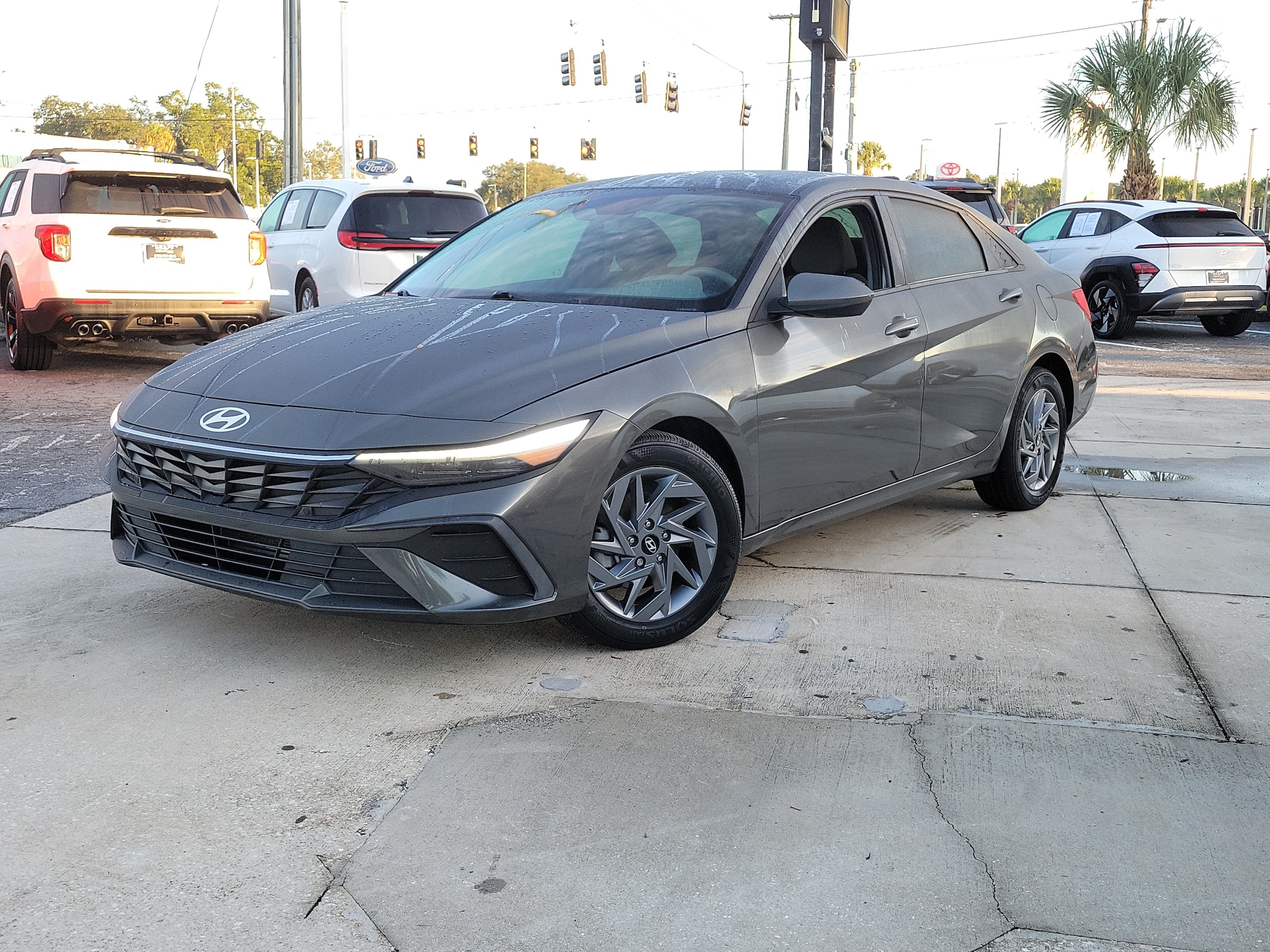 2024 Hyundai Elantra