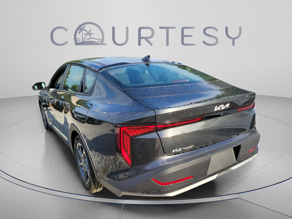 New 2026 Kia K4 LXS Sedan