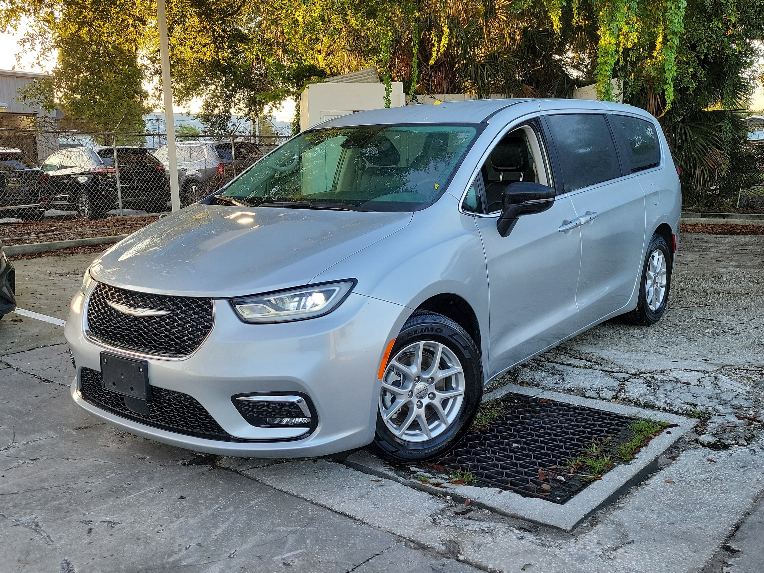 2024 Chrysler Pacifica