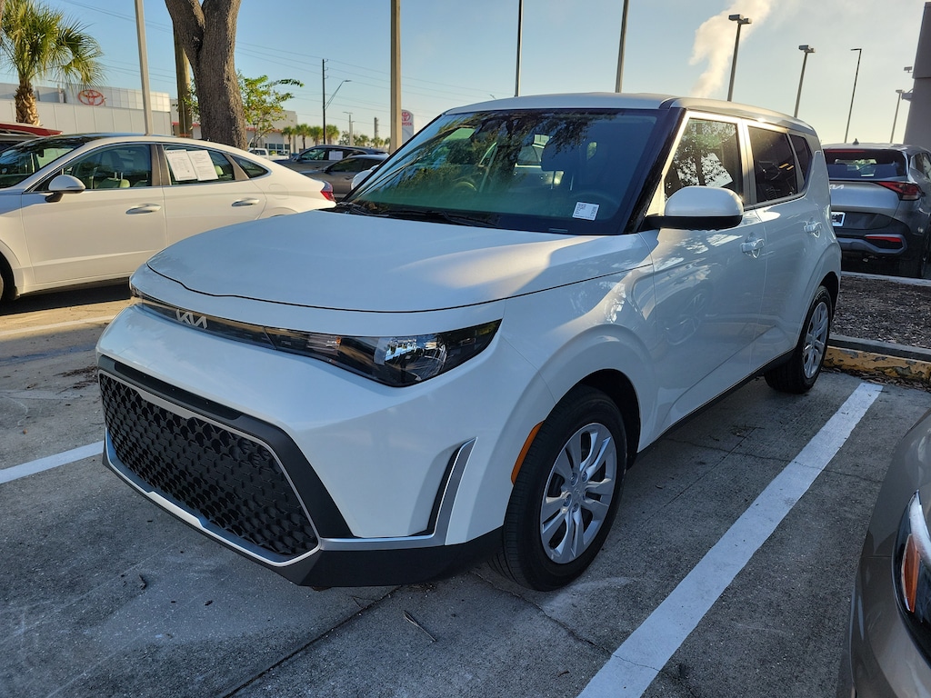 Certified 2025 Kia Soul LX Hatchback