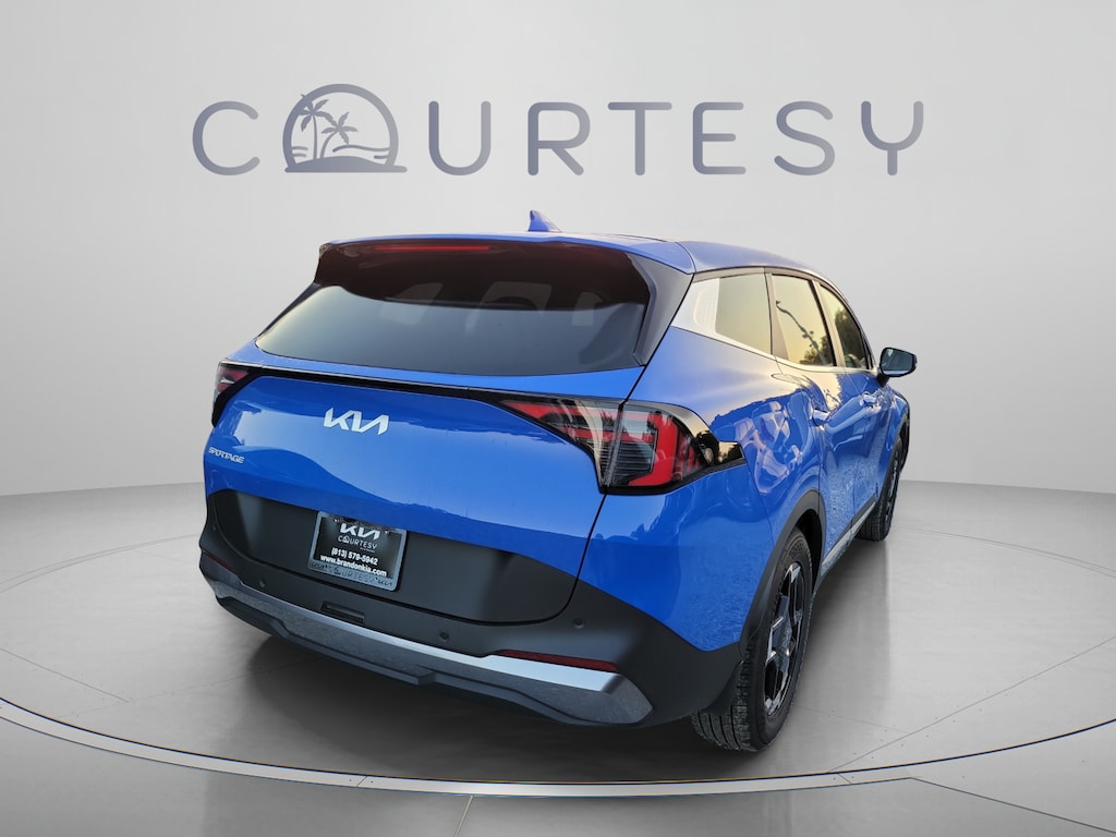 New 2026 Kia Sportage EX SUV