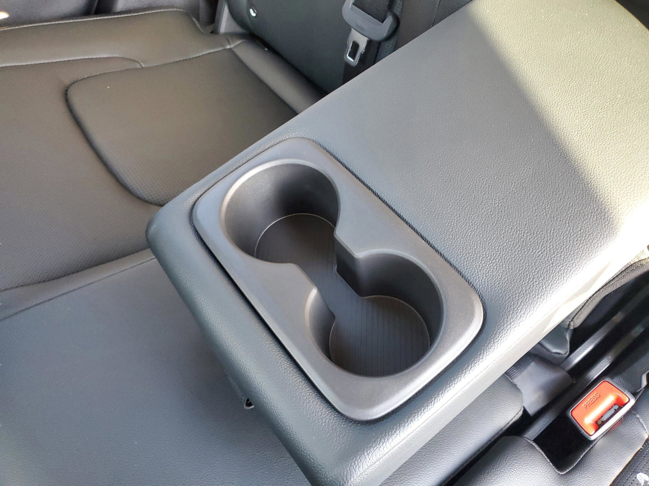 2026 Kia Sportage EX - Photo 26
