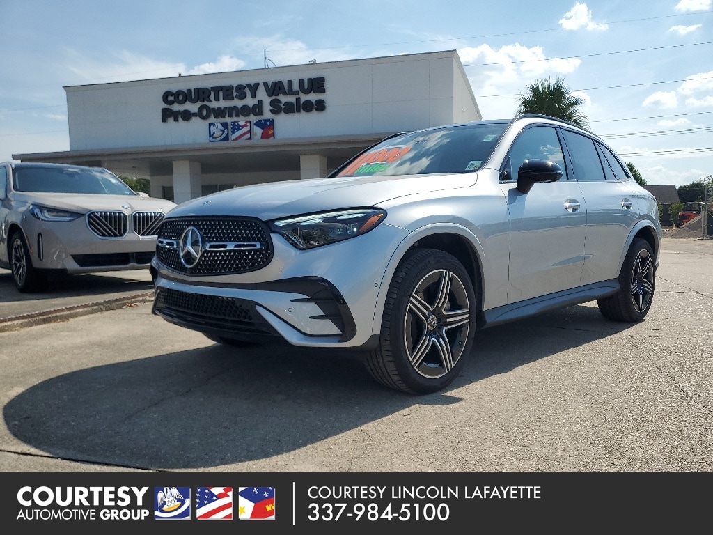 2025 Mercedes-Benz GLC