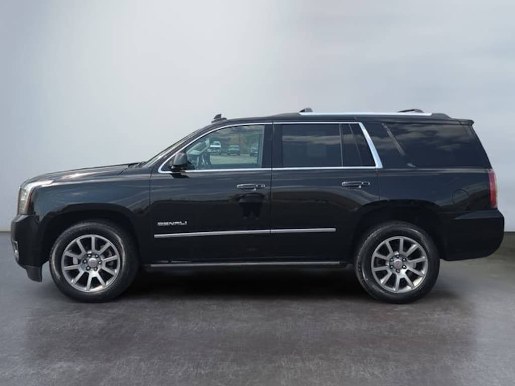 Used 2017 GMC Yukon Denali SUV