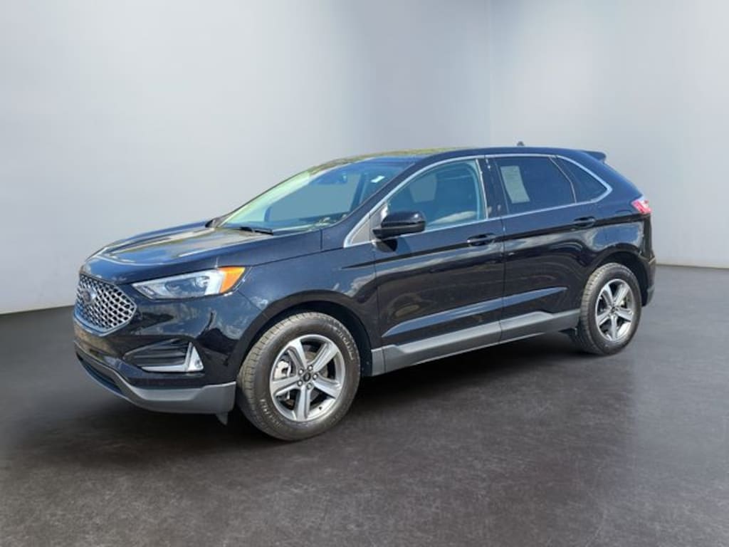 Used 2024 Ford Edge SUV