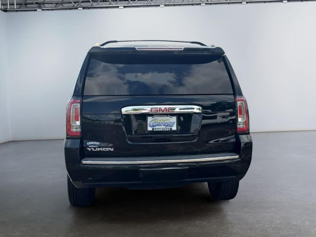 Used 2017 GMC Yukon Denali SUV