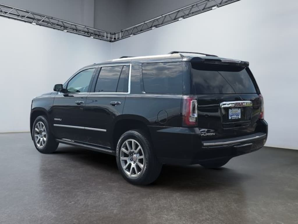 Used 2017 GMC Yukon Denali SUV