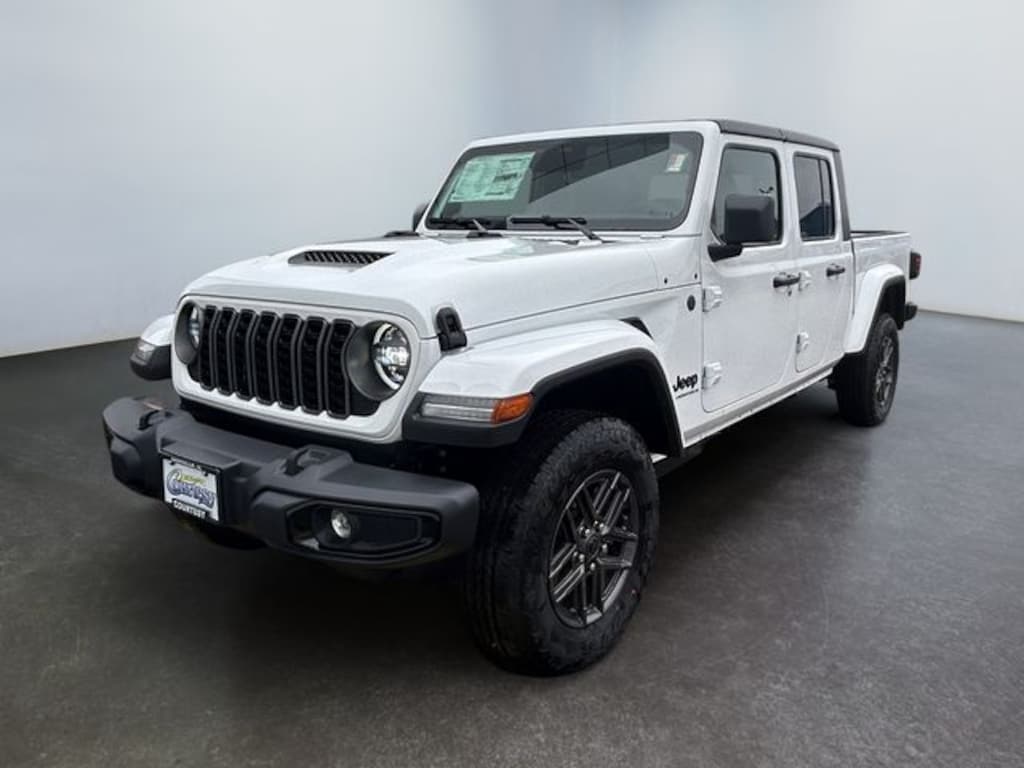 New 2026 Jeep Gladiator SPORT S 4X4 Pickup