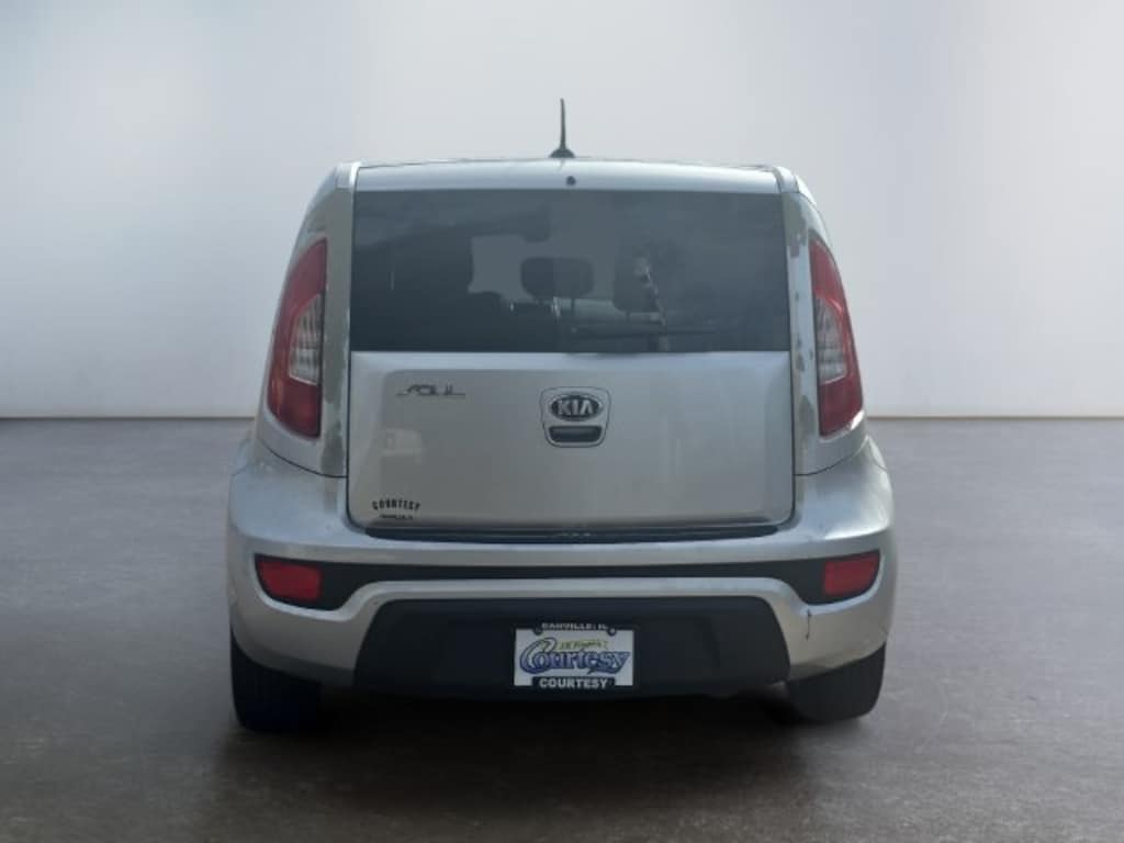 Used 2013 Kia Soul Base Hatchback