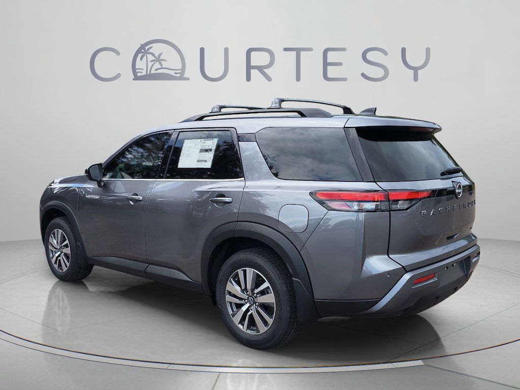 New 2026 Nissan Pathfinder SL SUV