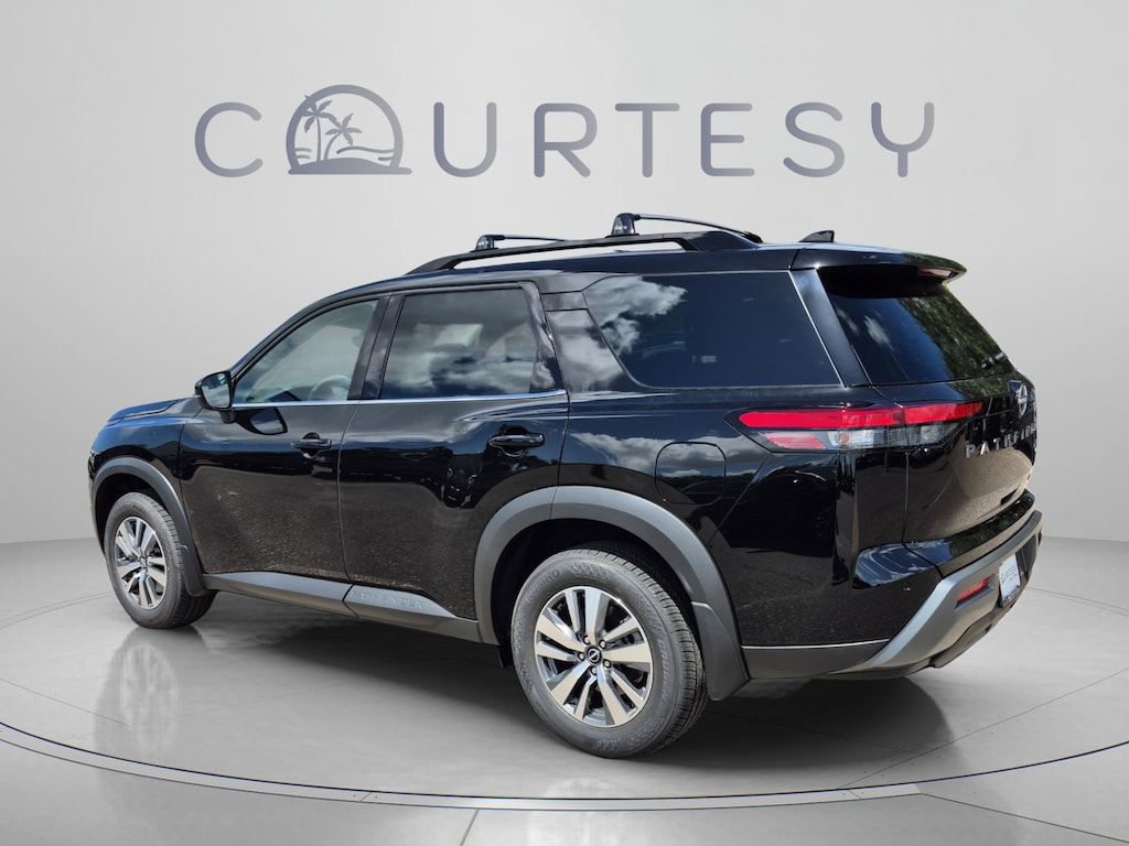 New 2026 Nissan Pathfinder SL SUV