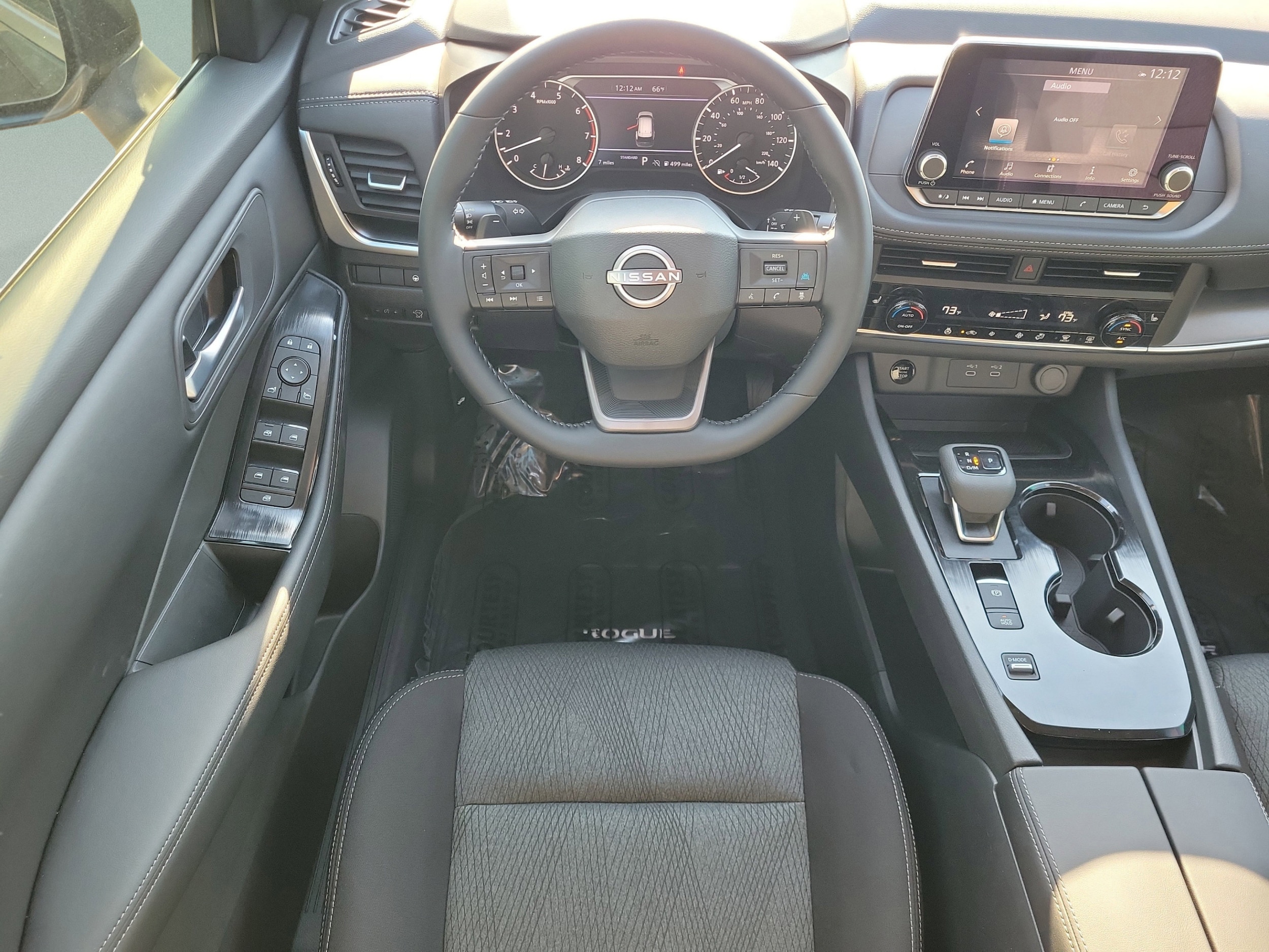 2026 Nissan Rogue SV - Photo 11
