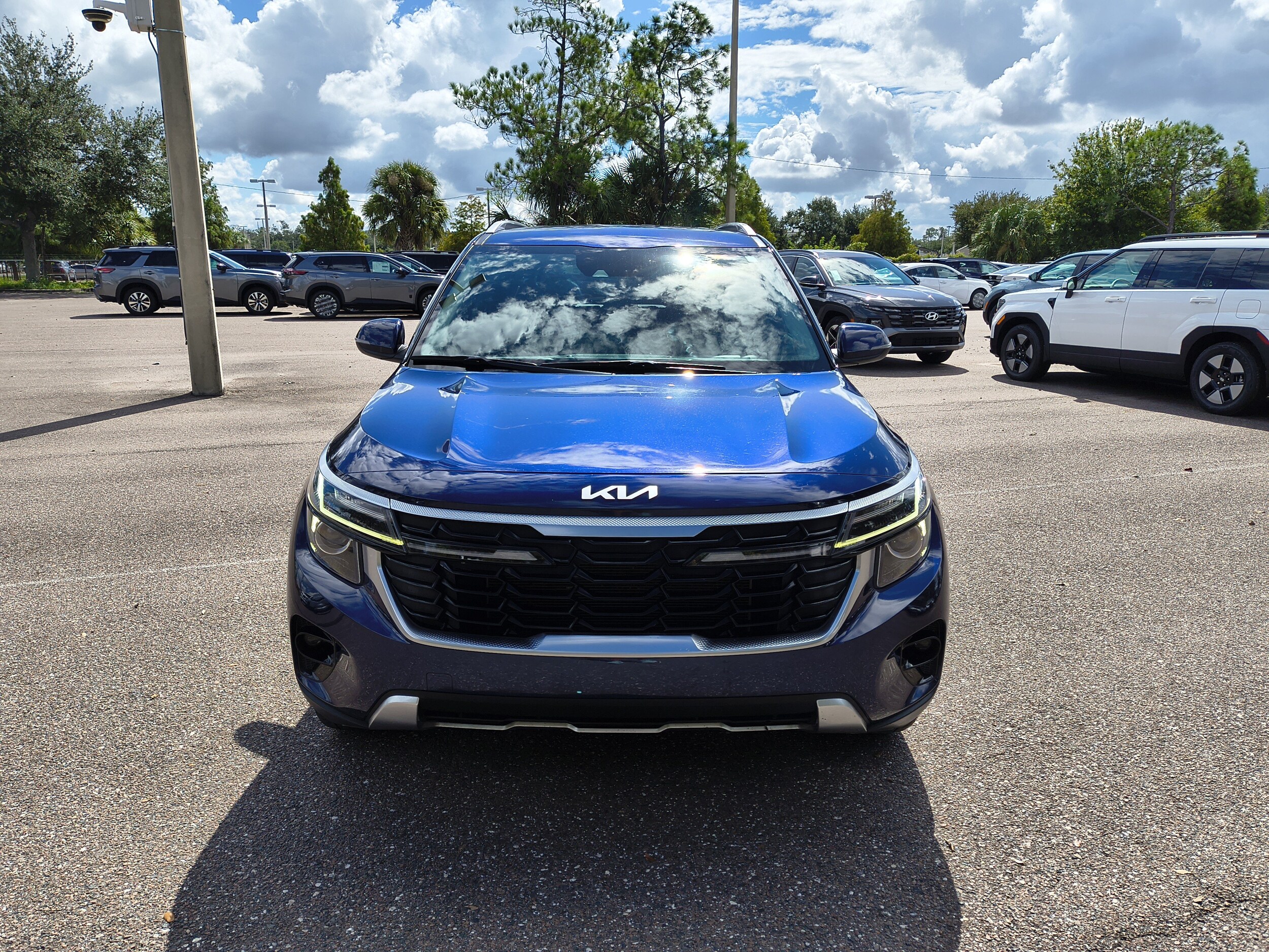 KNDER2AA0R7628353