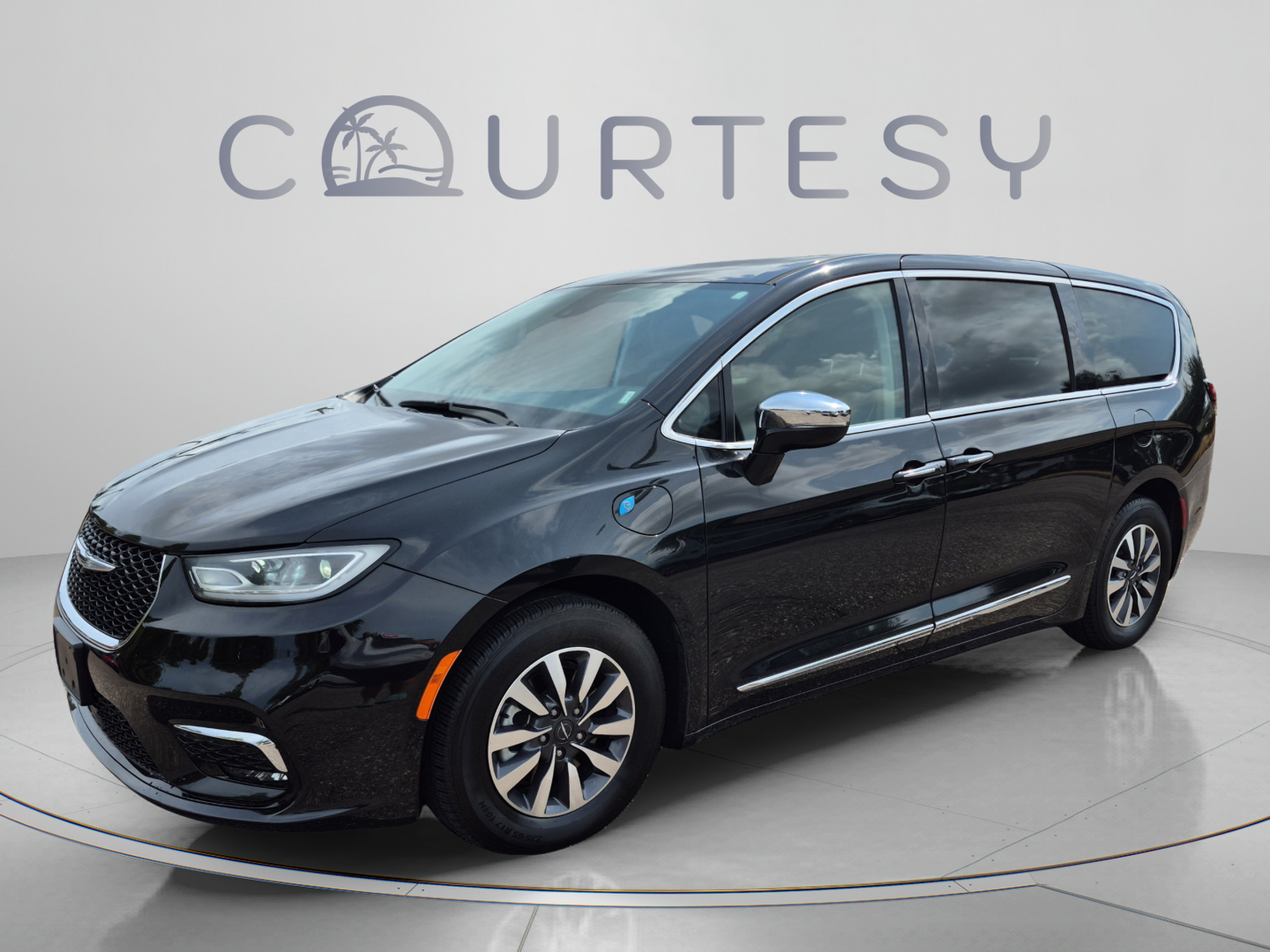  Chrysler Pacifica Plug-In Hybrid