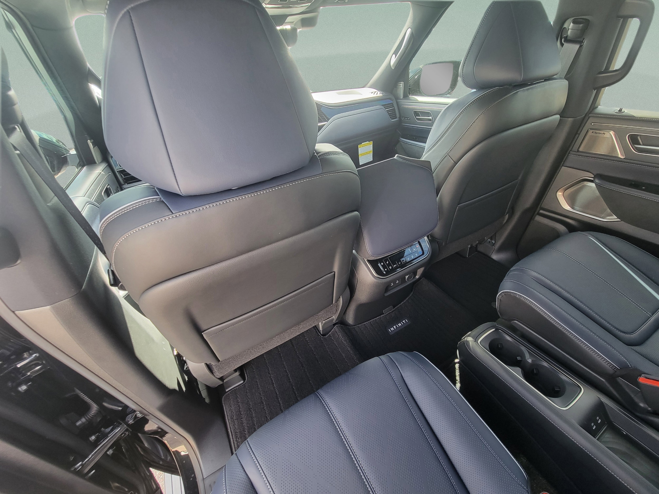2026 INFINITI QX80 Sport - Photo 9