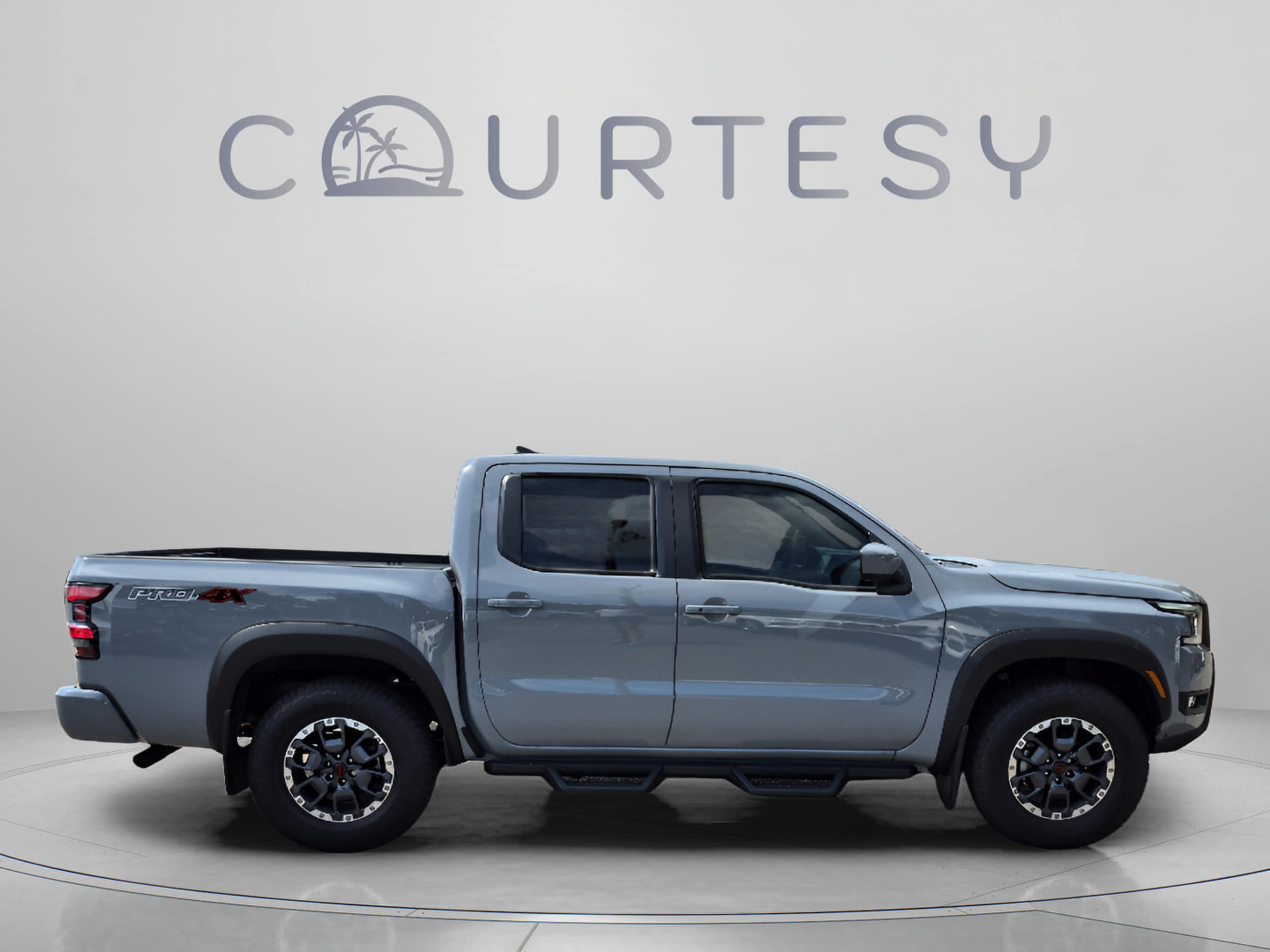 2026 Nissan Frontier PRO-4X - Photo 7