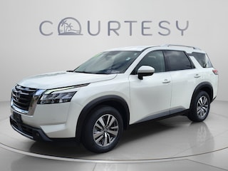2022 Nissan Pathfinder SL SUV