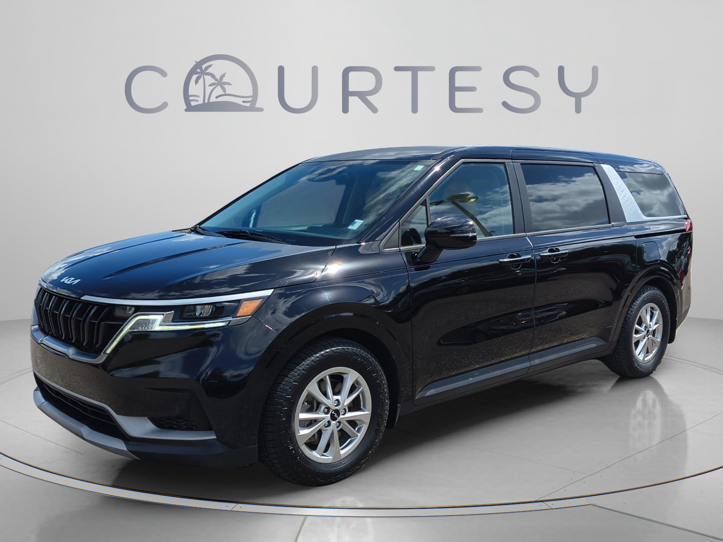 2023 Kia Carnival