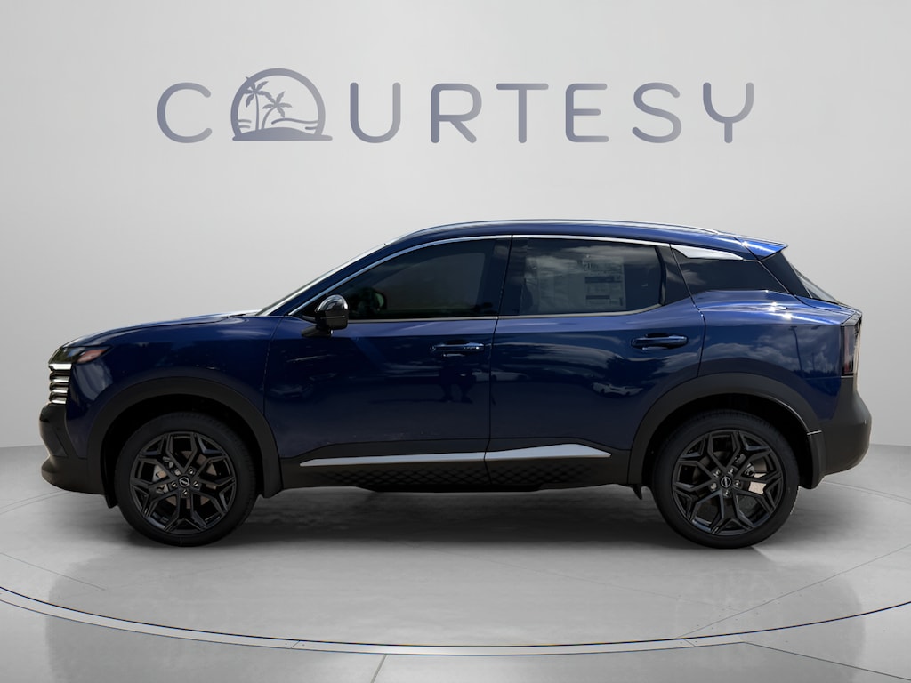 New 2026 Nissan Kicks SR SUV