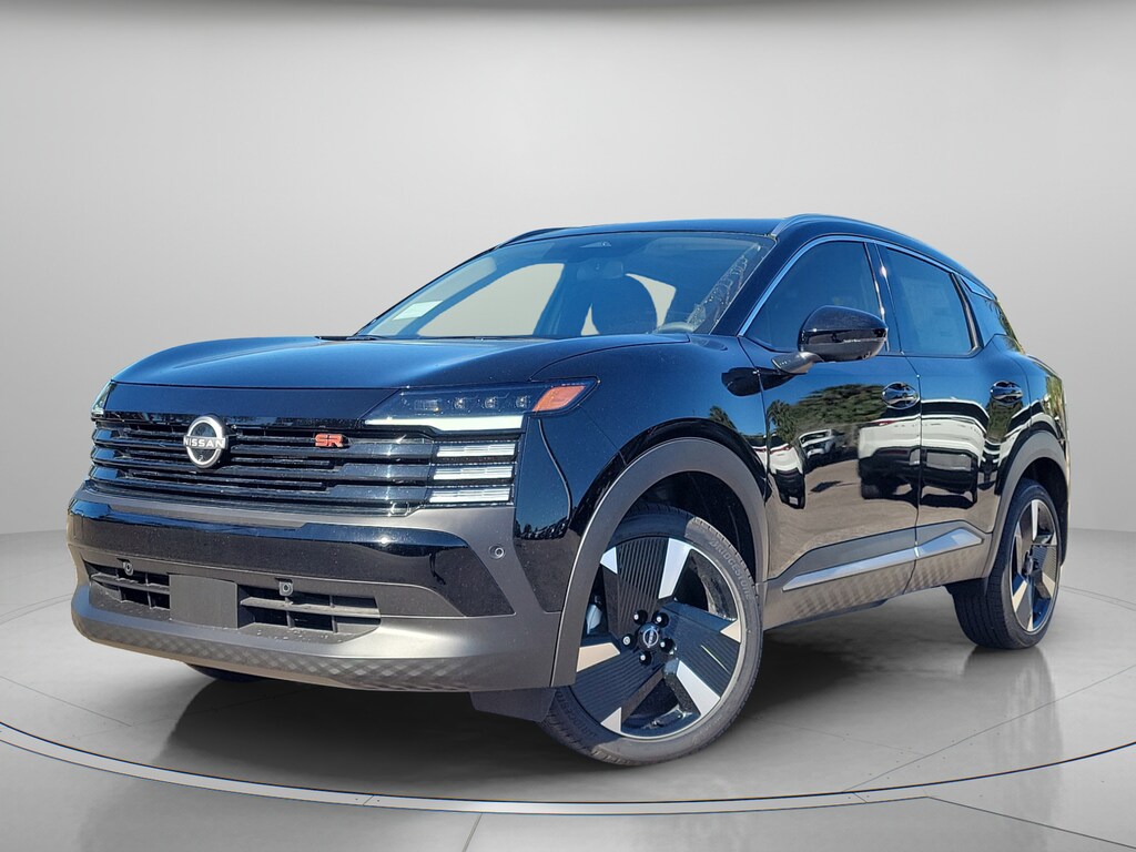 New 2026 Nissan Kicks SR SUV