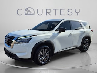 2025 Nissan Pathfinder S SUV