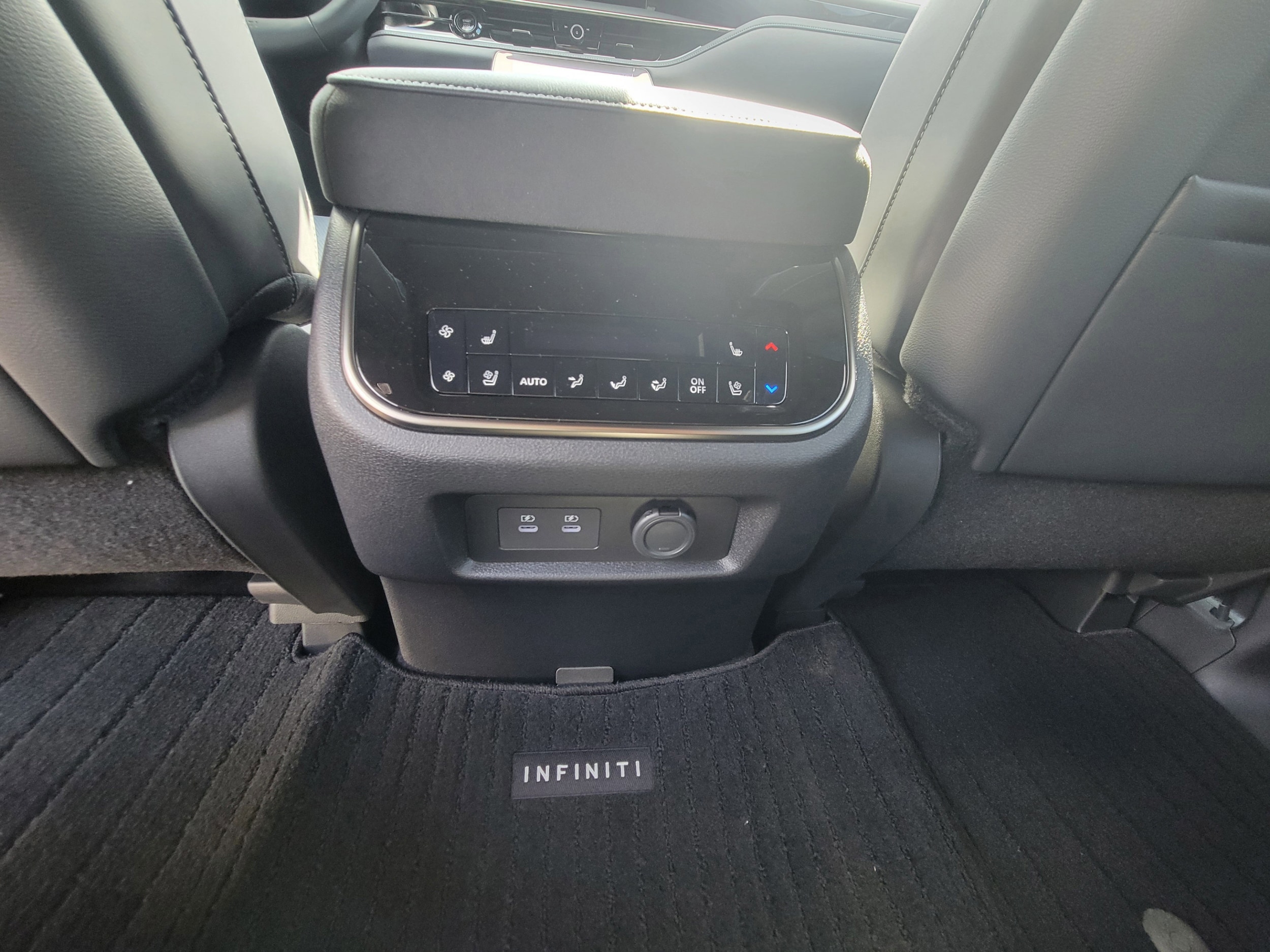 2026 INFINITI QX80 Sport - Photo 11
