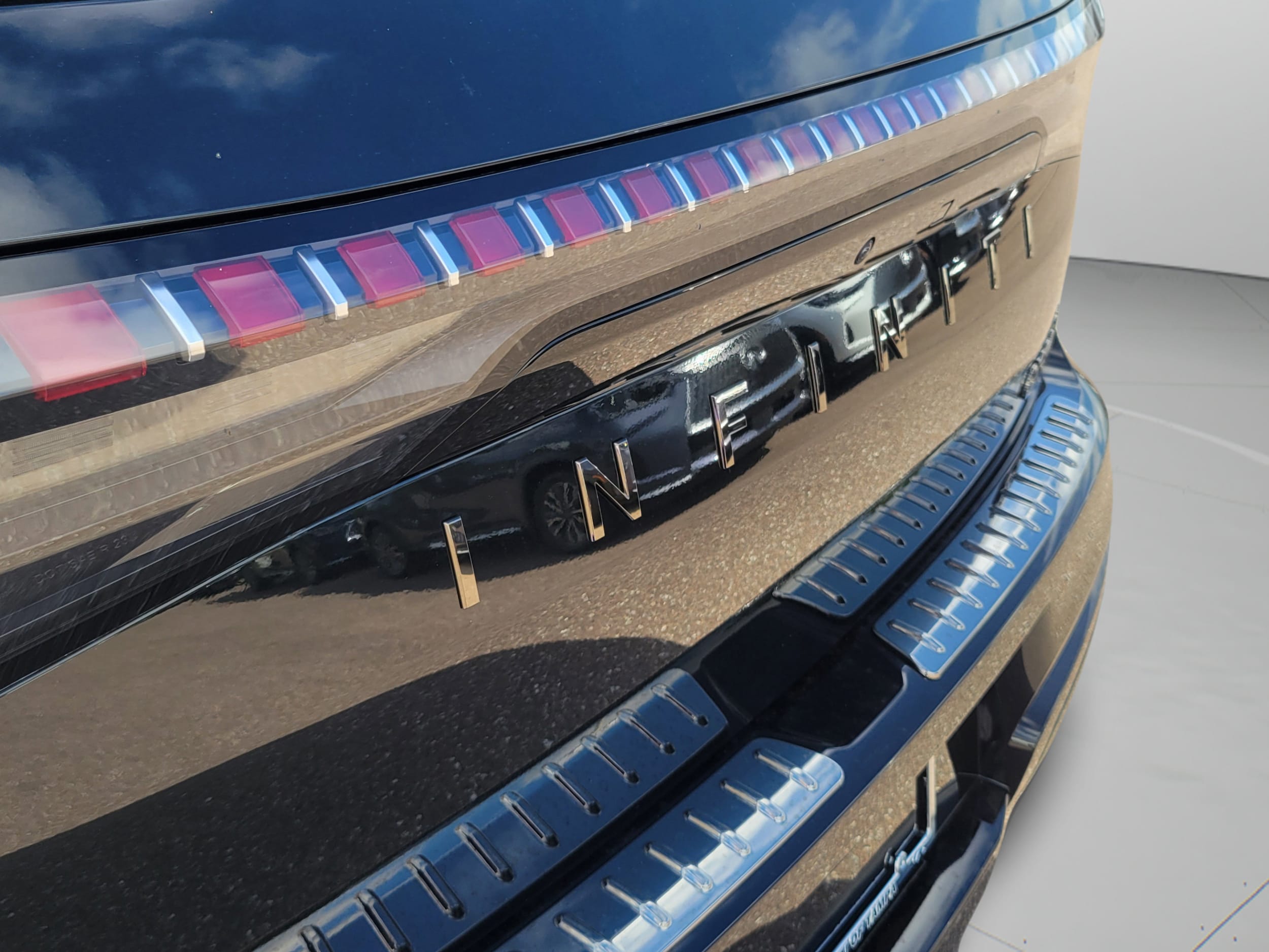 2026 INFINITI QX80 Sport - Photo 28